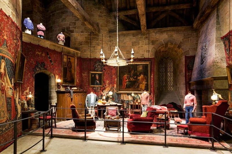 Harry Potter Studios & Private Transfer from Central London - The special effects, props, and costume details (plus the fun extras)