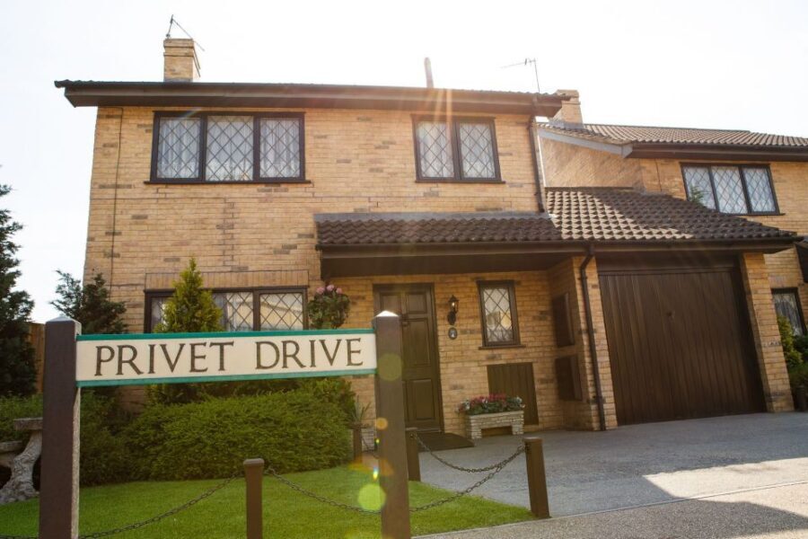 Harry Potter: Warner Bros. Studio Tour from King's Cross - From King’s Cross to the Studio: how the day really flows