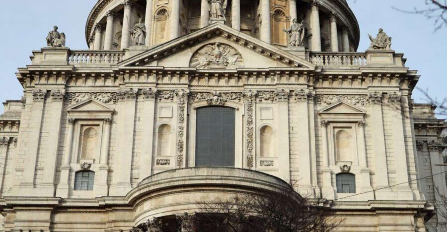 Hidden Gems Tour of the City of London - London Mithraem or the Guildhall: making history feel close