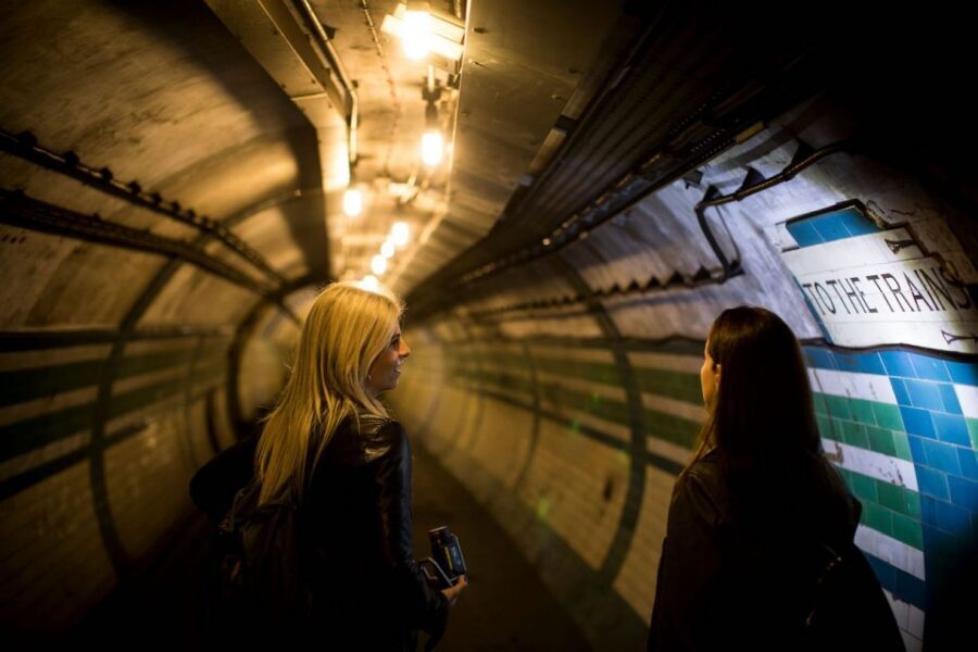Hidden Tube Tour - Piccadilly Circus: The Heart of London - Secret doors and disused tunnels closed since 1929