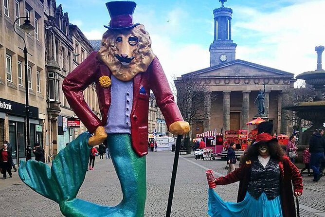 High Street Graveyard Tour - What You’ll Learn About Elgin’s History and Architecture