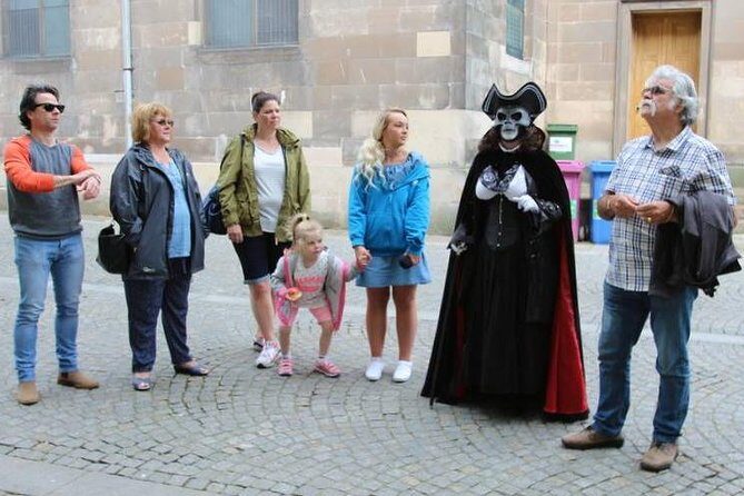 High Street Graveyard Tour - The Dark Side of Elgin: Serious Themes Without Losing the Thread