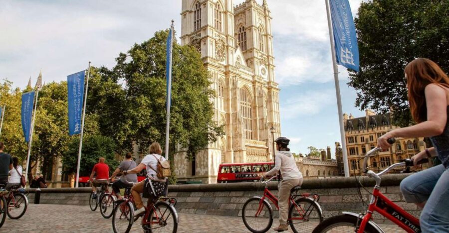 Highlights of Royal London Bike Tour (3 Hours) - The Royal Parks and Palaces Storyline (While You Stay Comfortable)