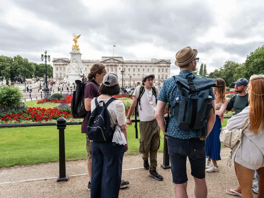 Inside Buckingham Palace & See The Westminster Sights Tour - Changing of the Guard: The Best Part, With One Big Timing Rule