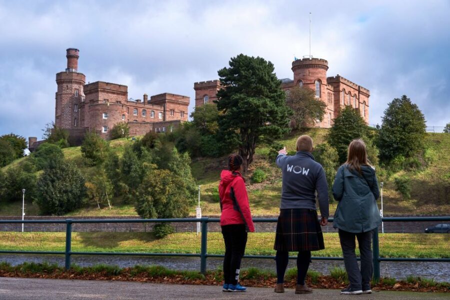 Invergordon: Highlands Guided Tour with Cawdor Castle Ticket - Cawdor Castle: Audio Tour, Gardens, and a Calm Start