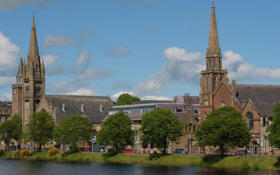 Inverness: City Walking Tour & Exploration Game - Should you book the Inverness City Walking Tour & Exploration Game?