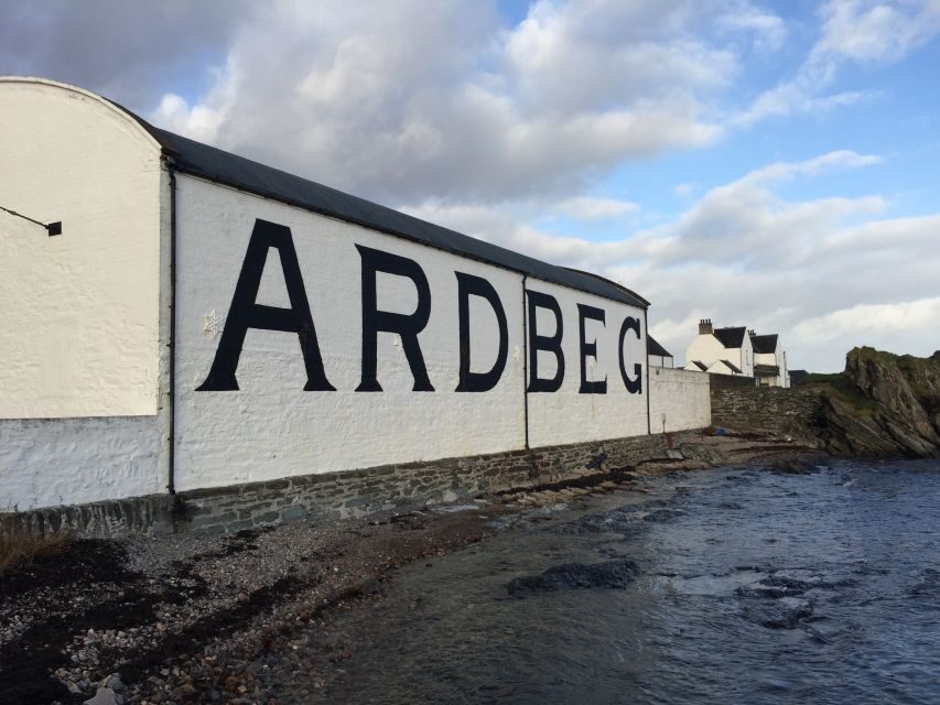 Islay: 4-Day Whisky Tour from Edinburgh - Day 1 on Islay: Bunnahabhain Cask Tasting and Bowmore Check-in