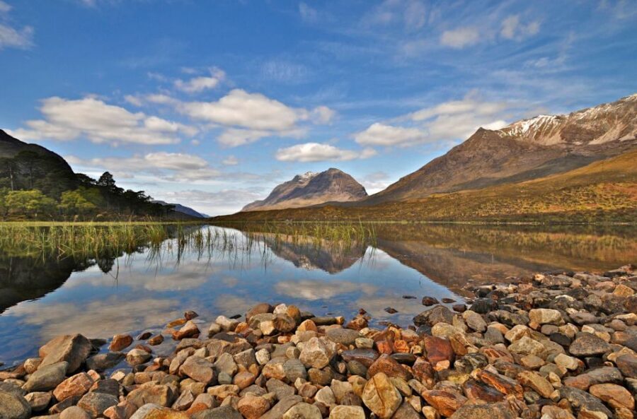 Isle of Skye and the Highlands 5-Day Tour from Edinburgh - Day 1: Dunkeld, Cairngorms pine forests, and Loch Ness in Dores