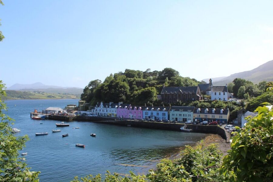 Isle of Skye: Online Road Trip Travel Guide - What You Get on the Website (and What You Don’t)