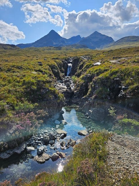 Isle of Skye: Tour the highlights and hidden beauties. - Entering Skye from your doorstep: pickup and how the day gets planned