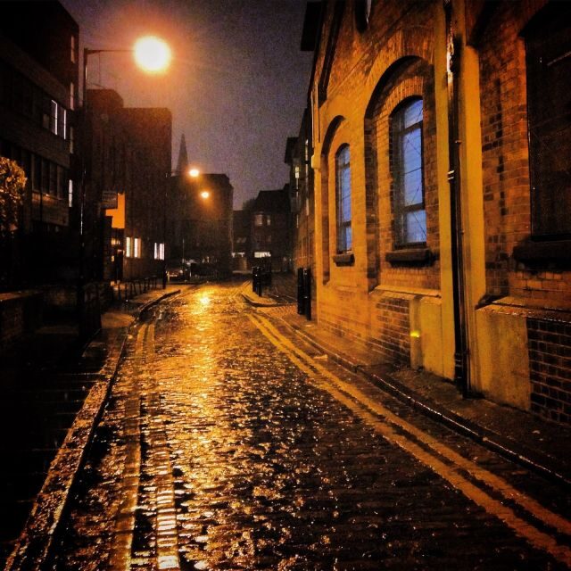 Jack the Ripper: Solve the Crime Walking Tour (Kids Free!) - Police photos and evidence: seeing the case like a document