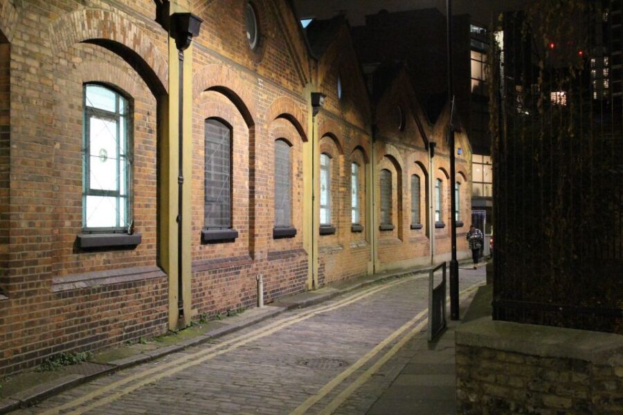 Jack The Ripper Tour in London's East End - Your Guide Matters: Ian, Rory, Chris, and the Art of Story Pace