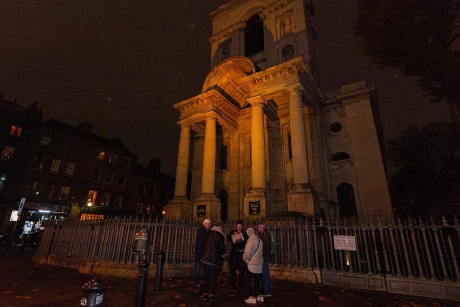 Jack the Ripper Walking Tour: Murder, Mystery, & the Women - The guide factor: why Matt’s approach seems to work