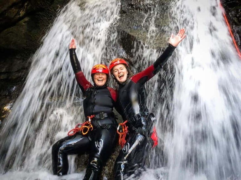 Keswick: Canyoning Adventure - From Crosthwaite Road to the gorge: meeting point and the bus ride