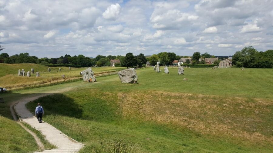 King Arthur Tour: Stonehenge, Glastonbury and Avebury - Stonehenge: Guided Stones, Photo Breaks, and a Fast Reality Check
