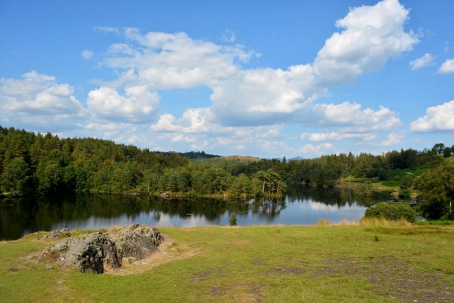 Lake District: Beatrix Potter Half-Day Tour - Windermere cruise: where the day cools down