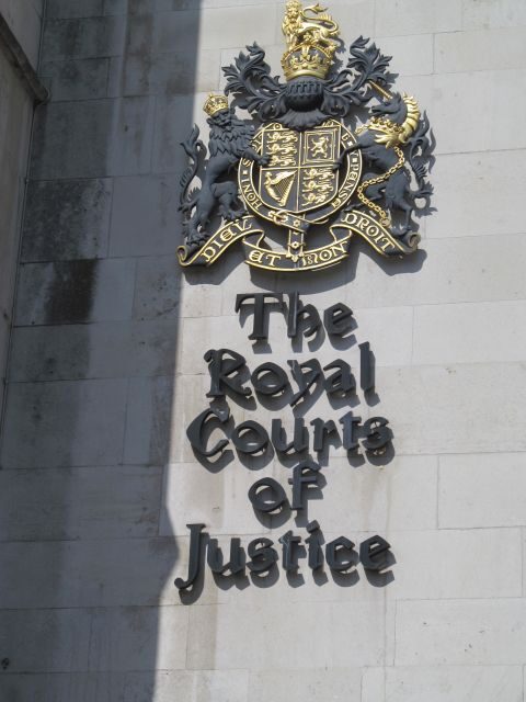 Law in London Private Tour - Temple Gardens and Temple Church: From Legal Grounds to Dan Brown