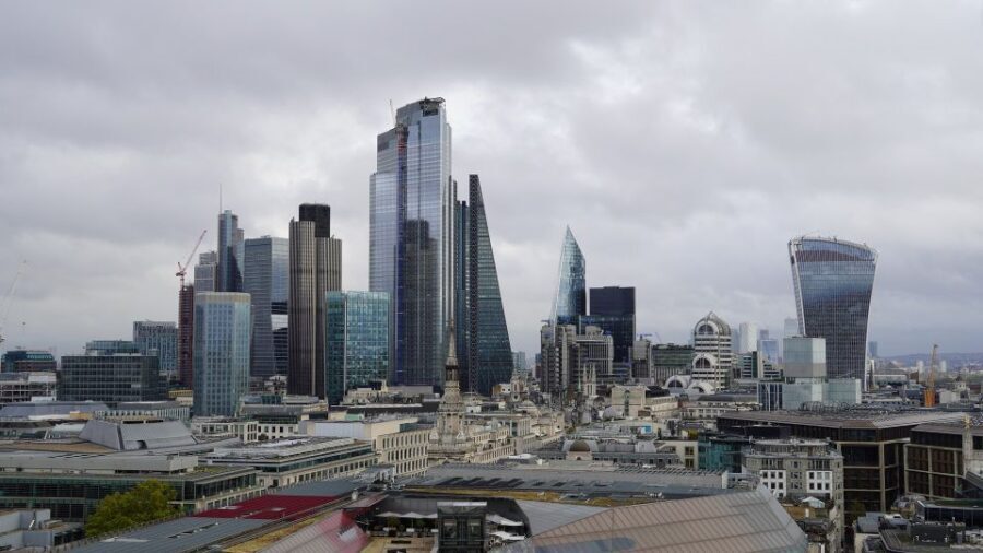 Layover London Private Tour from Heathrow Airport - Should You Book It?