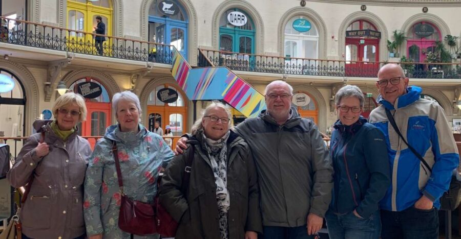 Leeds: Daily Guided City Center Walking Tour (10:30am) - How the 90 minutes actually feels on the ground