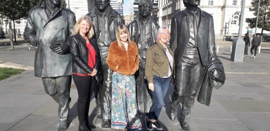 Liverpool: 2-hour Best of the Beatles Highlights Taxi Tour - A Case History by John King: the quick art-and-era warmup
