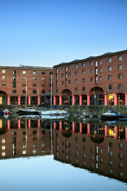 Liverpool and The Beatles Day Tour from London - Free time in Liverpool: how to use those 30 minutes well