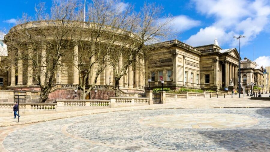 Liverpool: Best of Liverpool Sightseeing Private Taxi Tour - Price and value: $269 per group up to 6, and when it’s a smart deal