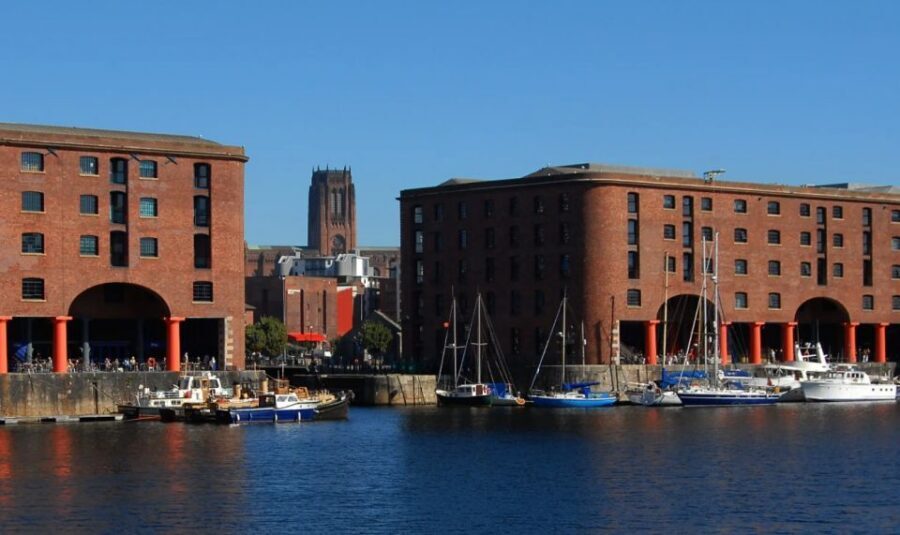 Liverpool: Best of Liverpool Sightseeing Private Taxi Tour - Where pickup actually goes right: Hard Days Night or the cruise terminal
