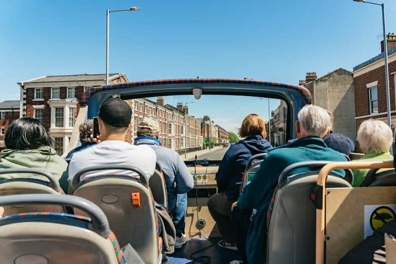 Liverpool: City & Beatles Tour with Live Guide & Live Music - River Mersey and landmark driving: the city as a character