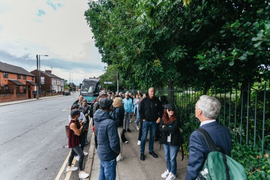Liverpool: Official Peaky Blinders Coach Tour of Merseyside - The guide matters: great personalities and smooth pacing