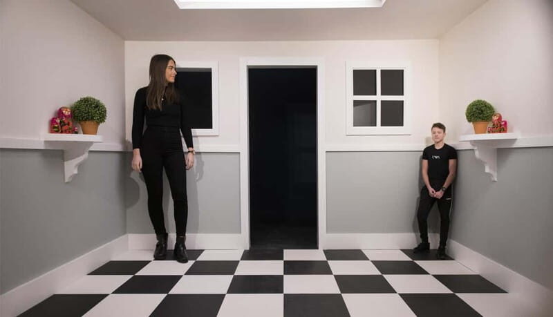 Liverpool: Quirky Quarter Interactive Museum Entry Ticket - Getting Oriented at the Warped Tile Entrance on Duke Street