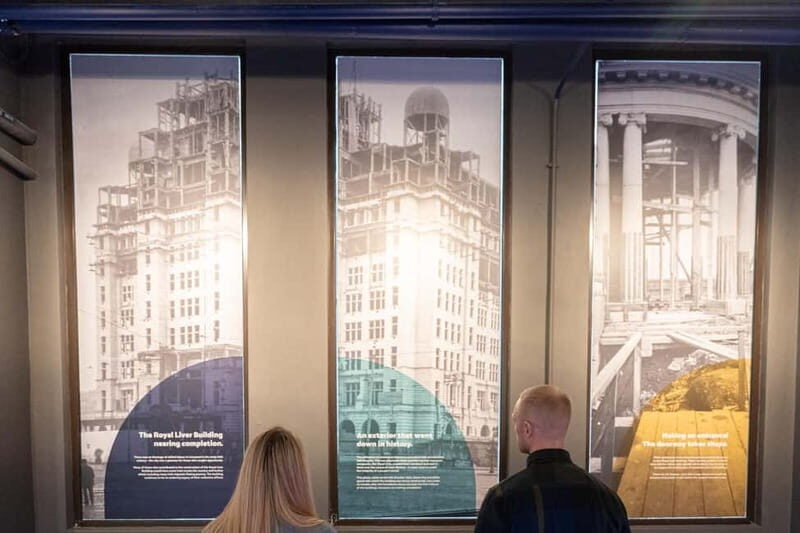 Liverpool: Royal Liver Building 360° Tower Tour - Climbing to the top: 35 stairs to the 15th-floor rooftop and 360° city views