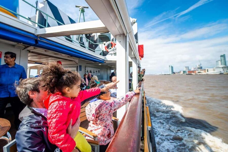Liverpool: Sightseeing River Cruise on the Mersey River - River Mersey storytelling: Beatles and the Mersey Ferries connection