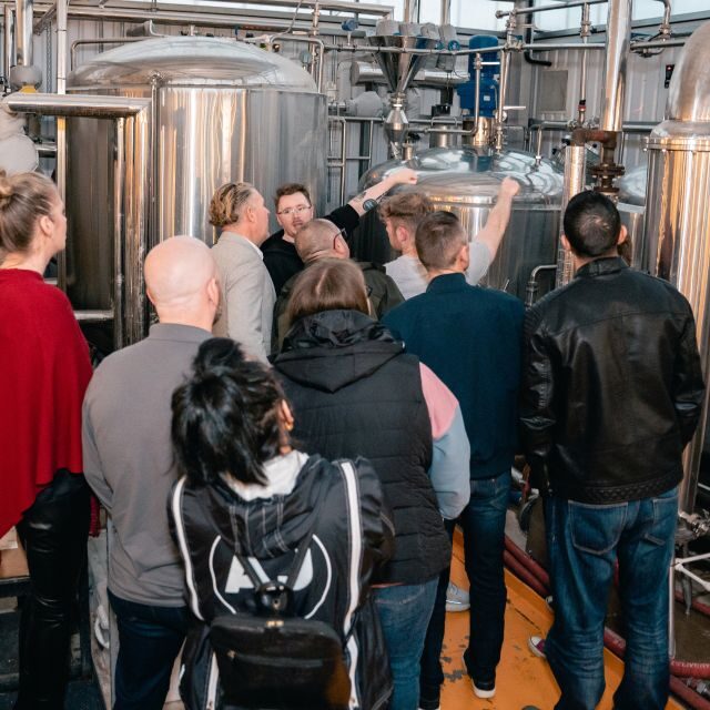 Liverpool Views, brews, football & History Tour - Getting oriented fast: the Lock and Key start