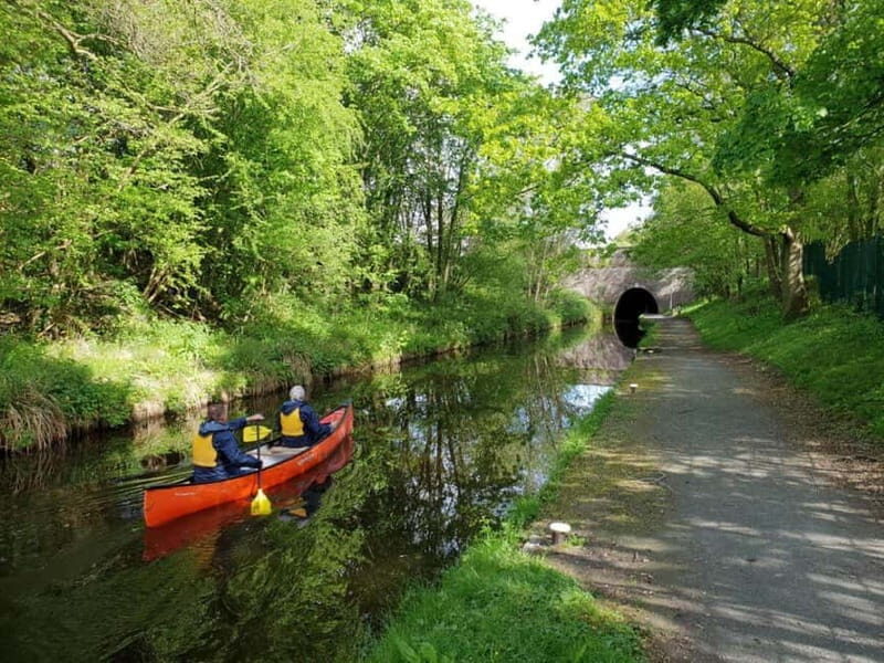 Llangollen: Canoe Hire on the Llangollen Canal - Price value: $136 per group up to 2