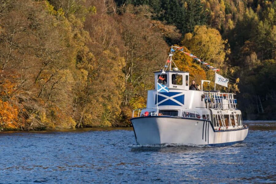 Loch Katrine – National Park Autumn/Winter Wonderland Cruise - Loch Katrine in Autumn and Winter: what changes on the water