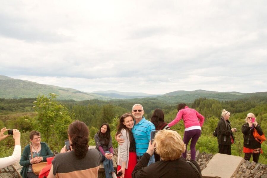 Loch Lomond, Highlands & Stirling Castle Tour from Edinburgh - Loch Lomond time: shore views and the optional boat cruise