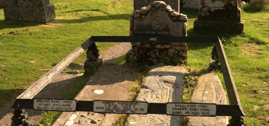 Loch Lomond & Trossachs National Park Drive Tour with an App - Rob Roy’s Grave and Inveruglas Visitor Centre: stories that make the stops stick