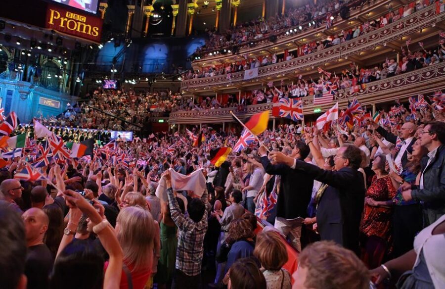 London: 1-Hour Guided Tour of the Royal Albert Hall - After the tour: Verdi Restaurant, Cafe Bar, and souvenirs