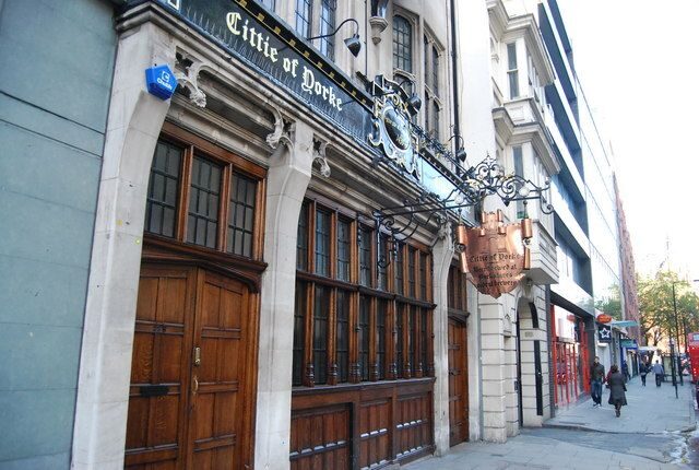 London: 2-Hour Historic Pub Tour - Inside London’s Old Drinking Establishments (Not Just Bars)