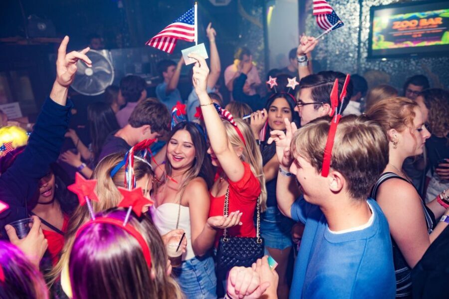 London: 4 Soho Nightclubs Crawl - Key Points You’ll Care About