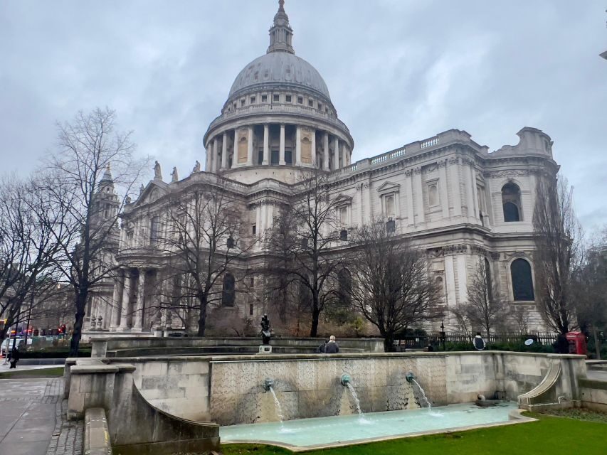 London: 5-Hour Private Tour with Pickup - How the driving works: 15 minutes per stop, plus a traffic buffer