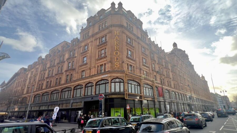 London: 5-Hour Private Tour with Pickup - Pickup and timing: start between 07:00 and 17:00