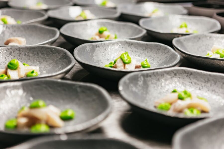 London: 6-Course Gourmet Dinner on a Luxury Coach - The London Route: St. Paul’s, Tower Bridge, Parliament, and Piccadilly