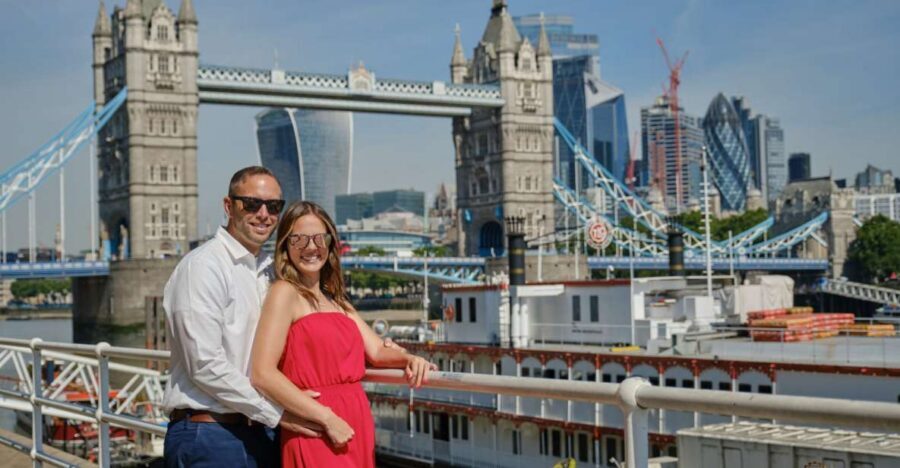London 60min PRIVATE Personal Vacation & Travel Photographer - Tower Bridge Photos: More Than One Angle