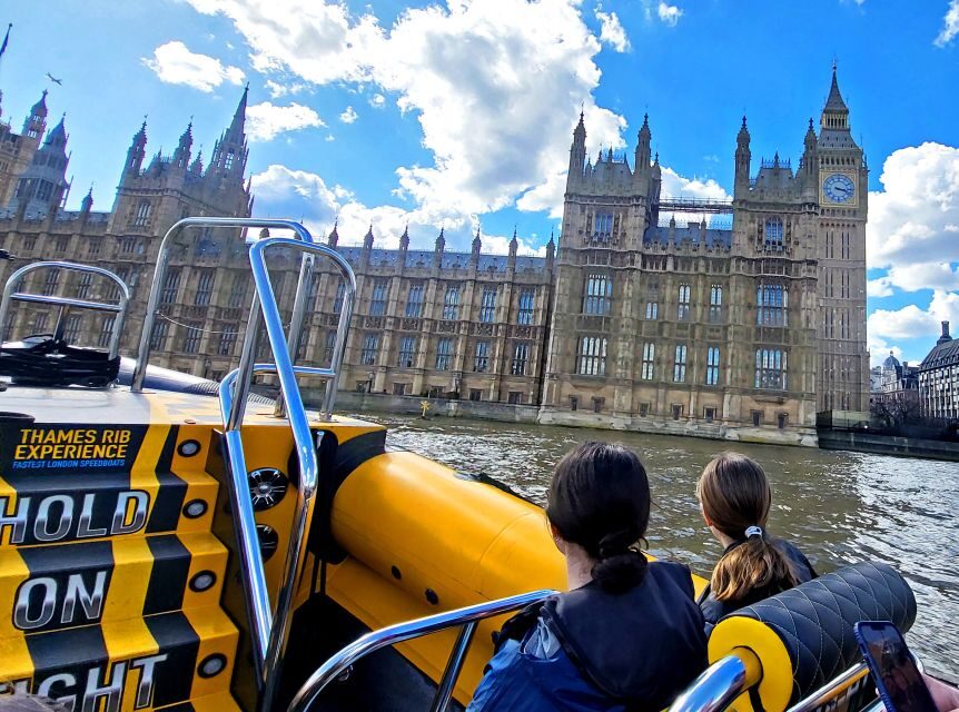 London: 70-Minute Thames Barrier Speedboat Tour - The sightseeing run-up: London Eye, Parliament, and the Southbank line