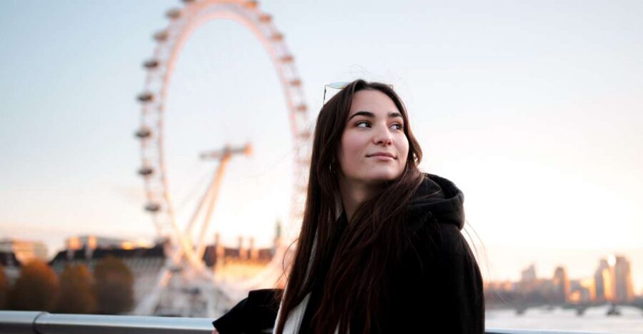 London: A Unique Photoshoot Experience at Famous Sites - How This Private Photoshoot Works in 30 Minutes