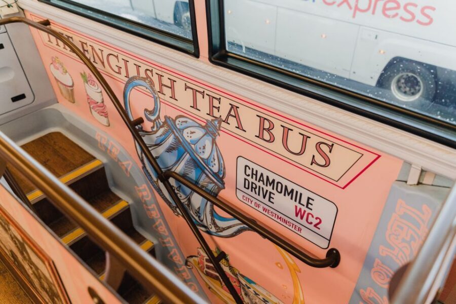 London: Afternoon Tea Bus with a Glass of Prosecco - The staff, the music, and the relaxed vibe