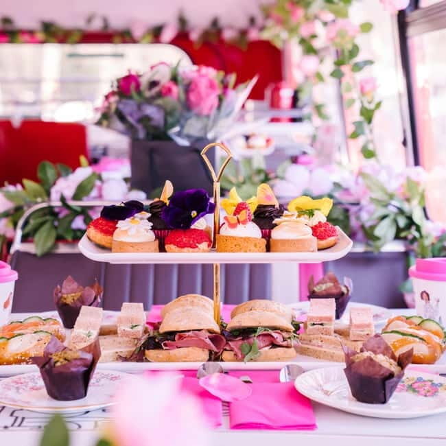 London: Afternoon Tea Sightseeing Bus Tour - High Tea on Wheels: What This Tour Feels Like in Real Life