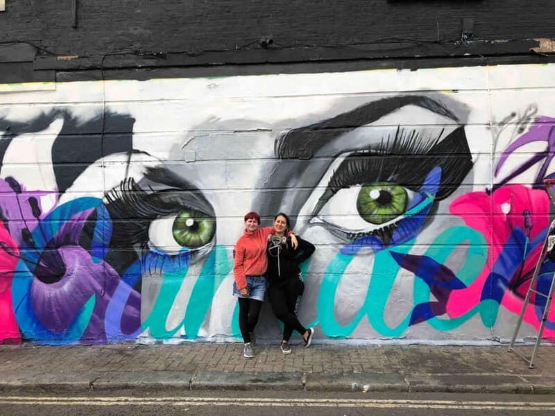 London: Amy Winehouse Camden Town Walking Tour - Getting your bearings at the Camden Roundhouse