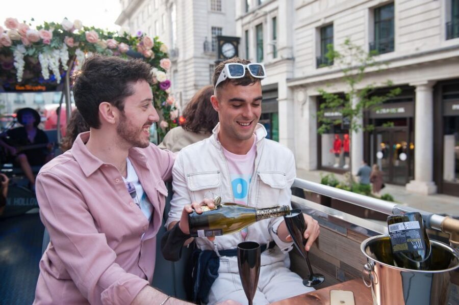 London: Bar Bus Tour by Tootbus - Timing, Weather, and How to Get Better Photos